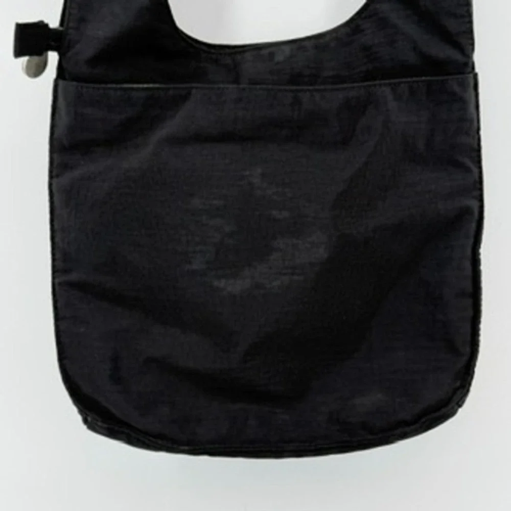 baggallini‎ Black Nylon Crossbody Bag Three Zip Front Pockets Adjustable Strap